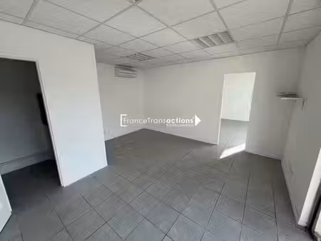local commercial à louer