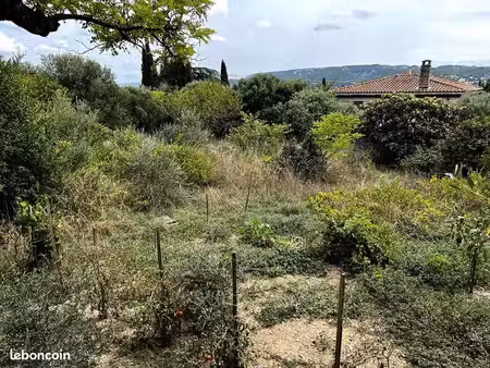 terrain constructible à vendre