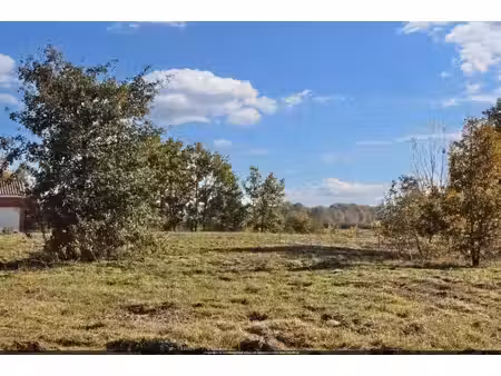 terrain constructible viabilisé à vendre