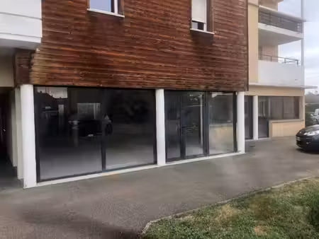 local commercial à vendre