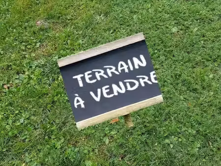 terrain constructible viabilisé à vendre