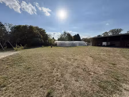terrain constructible viabilisé à vendre