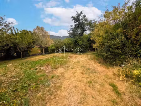 terrain à vendre