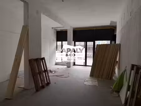 local commercial à vendre