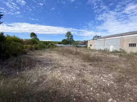 terrain constructible viabilisé à vendre