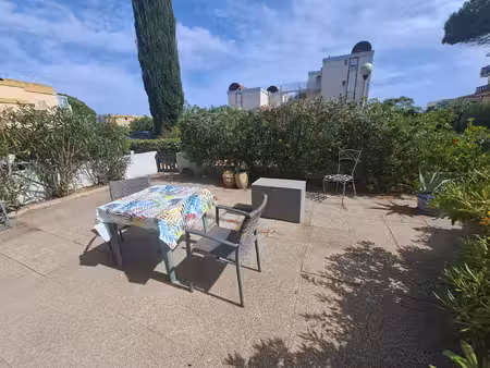 beau rez de jardin secteur grazel