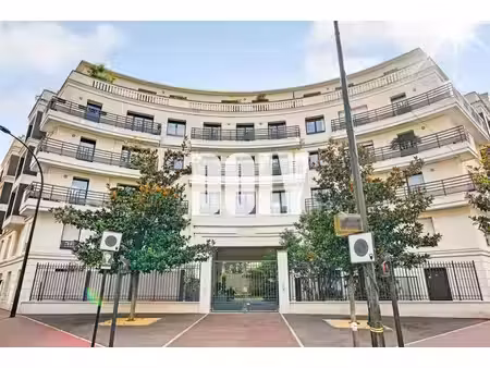 doly – appartement –rue chaptal- levallois-perret