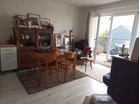 appartement t1 récent en résidence