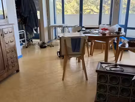 appartement t4 de 84m2 avec grand balcon terrasse