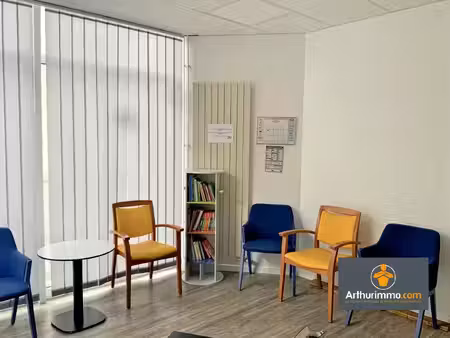 local commercial lumineux de 67 65 m² à taissy