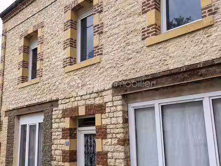 maison de 101 m² à floing