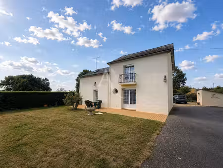 maison 110m² avec dépendances et grand terrain