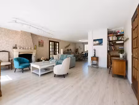 maison familiale 325 m2