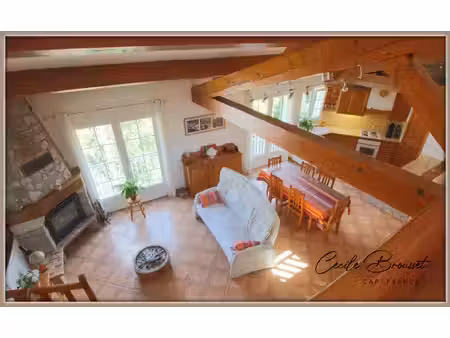 saint-laurent-de-cerdans 66260 – maison de qualité 80 m2 avec grand garage et terrasse