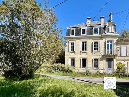 gauriac - authentique maison bourgeoise de 1830 bord d'est