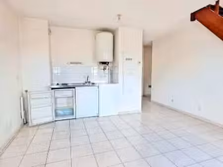 location appartement 2 pièces à chantonnay (85110) : à louer 2 pièces / 35m² chantonnay