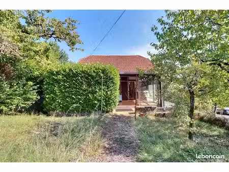 maison 4 pièces 77 m²
