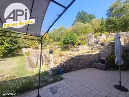 propriété 9 pièces 374 m²