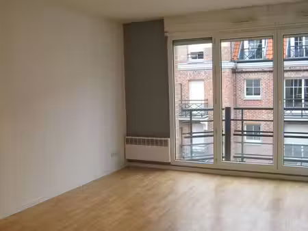 t1 31m2 vieux lille