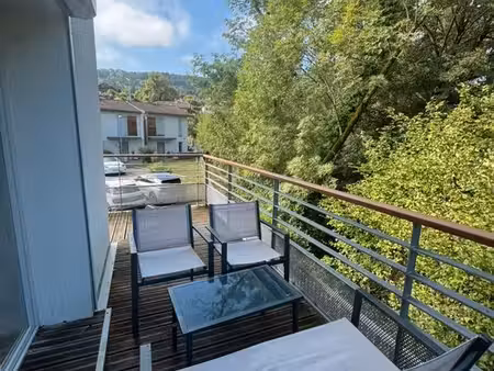 t3 meublé 58 m² – terrasse 18 m²  2 parkings sous-sol – neuvecelle