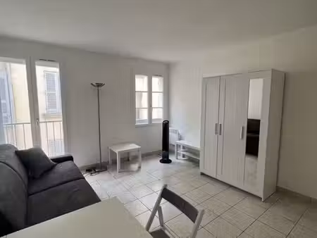 joli studio meublé de 22m² sur 75015 paris