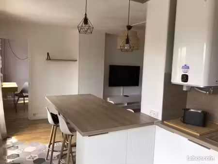 appartement 1 pièce 11 m²