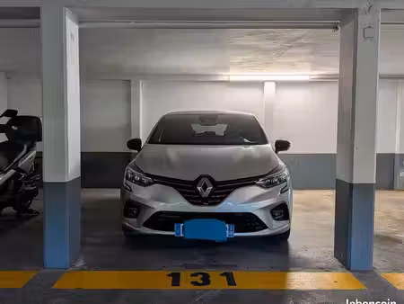 location parking sécurisé marina villeneuve loubet
