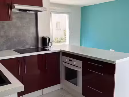 à louer maison 3chambres