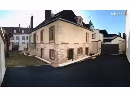 maison a louer centre ville de nogent sur seine