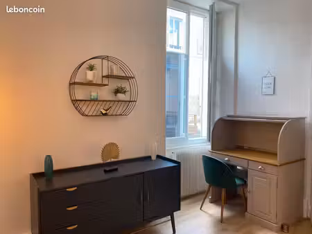 location appartement t1 de 34m2  très lumineux quartier bressigny  proche centre ville