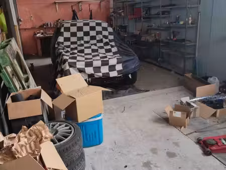 atelier/box de stockage