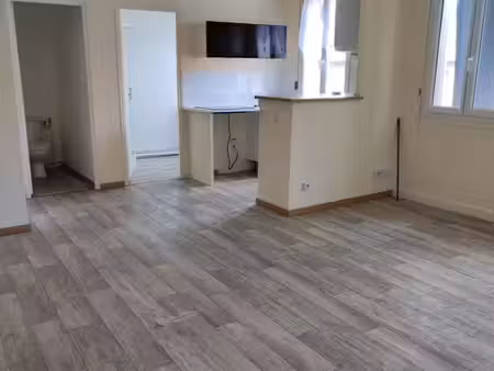 t2 60m2 centre ville d'aubusson