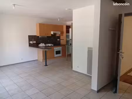 appartement f2 44m² fussy
