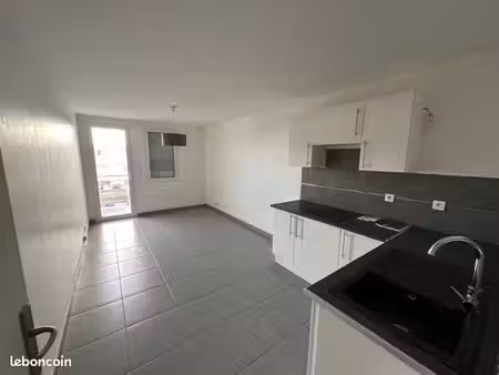 appartement t3 la baie des anges la ciotat