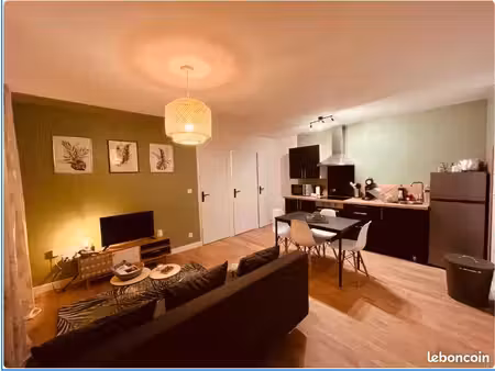 ? à louer – appartement t2 de 30 m² au lude