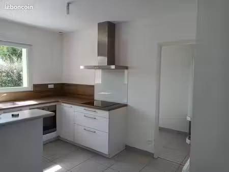 maison meublee a louer cherveux le vieux