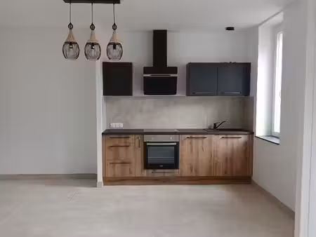 maison rénovée à louer