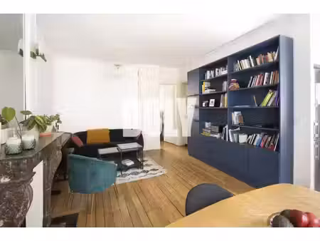 doly - appartement 2 pièces - 46 m² - paris 9ème