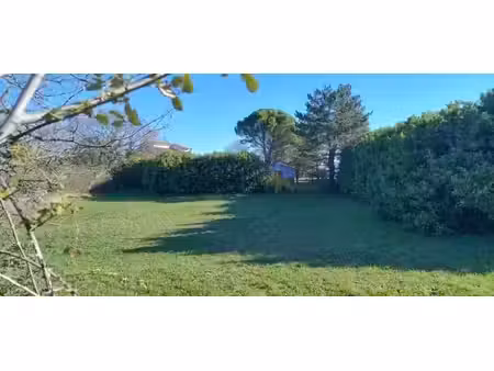 vente terrain 1251 m² à saint-privat-de-champclos (30430)  76 000 €