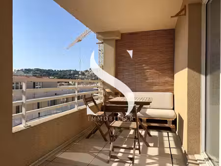 appartement 2 pièces à louer meublé terrasse + garage