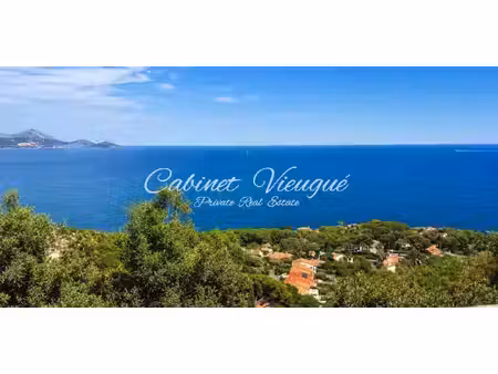villa en bord de mer les issambres (83)