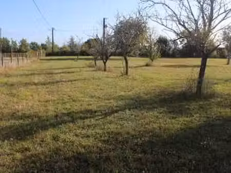 vente terrain aux fosses (79360) : à vendre / 1420m² les fosses