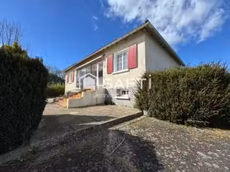vente maison à clessé (79350) : à vendre / 131m² clessé
