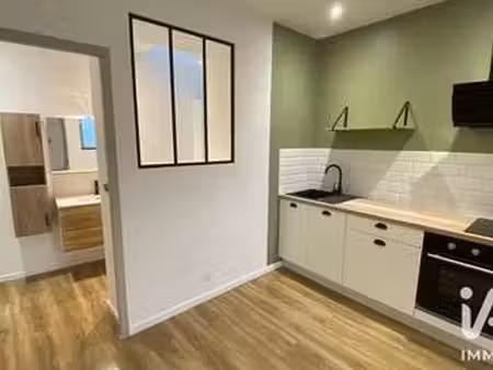 vente immeuble à saint-jean-d'angély (17400) : à vendre / 400m² saint-jean-d'angély