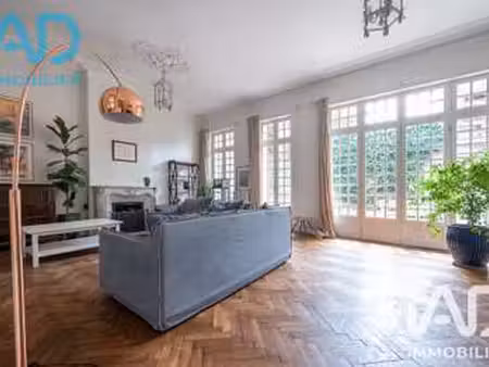 vente maison à rochefort (17300) : à vendre / 280m² rochefort