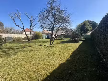 vente terrain 277 m² à le châtelet-en-brie (77820)  90 000 €