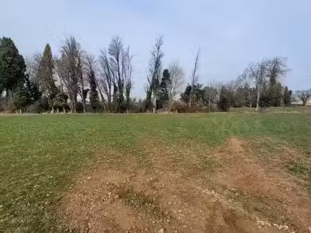 vente terrain 675 m² à saint-martin-de-crau (13310)  184 900 €
