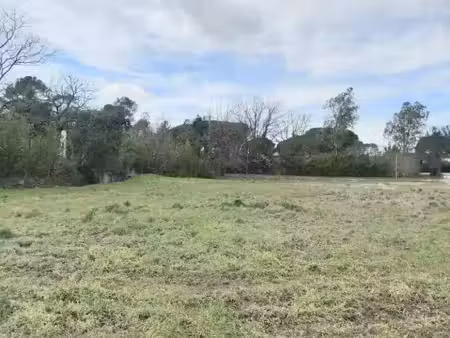 vente terrain 691 m² à puget-sur-argens (83480)  280 000 €