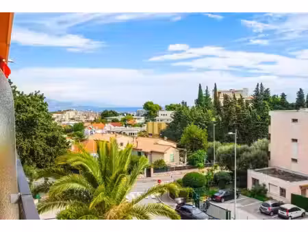 location appartement 2 pièces 68.87 m² à antibes (06600)  1 233 €