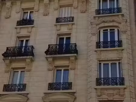 location meublée appartement 1 pièce 20 m² à courbevoie (92400)  900 €